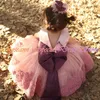 Girl Dresses Cute Pink Flower Girls 2023 Big Bow Lace Applique Tulle Kids Wedding Party Dress Tea-Length Puffy Child Bridel Gowns