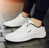 Gai gai gai klänningskor män sneakers ljus casual mode mjuk ensamstående utomhussporter stor storlek 45 vita män vulkaniserade 230225