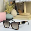 Gorące luksusowe okulary przeciwsłoneczne dla kobiet damskie okulary przeciwsłoneczne dla Lady Retro okulary estetyczne okulary przeciwsłoneczne z soczewkami ochronnymi UV400 Glacier Funky Sunwear