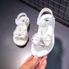 Sandalen kinder sandalen zomermeisjes schoenen nieuwe prinses kinderen sandalen voor meisjes mooie strass vlinder strandschoenen dropshipping z0225