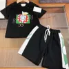 детский комплект 2pics детские наборы детская дизайнерская одежда футболка для малышей одежда для мальчиков и девочек спортивные костюмы с коротким рукавом топы роскошные летние классические печатные буквы