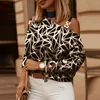 Kvinnors blusar Spring Autumn Sexig off axeltröja Pullover Kvinnor Fashion Printing Bat Sleeve Halter Office Ladies Casual Button Tops