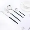 Set di stoviglie Green Silver Set Posate in acciaio inossidabile Posate per la cena Cucchiaio Forchetta Coltello Stoviglie lunghe Argenteria da cucina