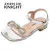 Sandalias de princesa para niños, sandalias de verano 2022 con lazo de diamantes de imitación, moda para niñas, tacones altos, vestido de suela suave, zapatos dulces, regalo de playa para niños Z0225