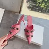 stiletto Mule Slippers sandalen verfraaide schoenen met studs Koeienhuid slip op open Puntige neus naaldhak luxe ontwerpers schoen voor dames fabrieksschoeisel11