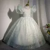 2023 vestidos de flor fofa para casamento de pescoço de pescoço de cristal de renda floral Saias de camadas de camadas Vestido de concurso de uma linha de crianças