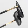 Temperament Sunglasses Women Retro Square Sun Glasses Anti-UV Spectacles Oversize Frame Eyeglasses Diamond Temples Ornamental