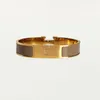 Dainty Classic High Quality Designer 18K Gold Armband Män Kvinnor Birthday Present Mors dagsmycken Holiday Present