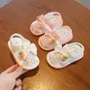 Sandals Summer Baby Shoes Girls Princess Sandals Protection Toe Fashion Sandals مع Sound 02 Years Babies Toddler Shoes Size 1519 Z0225