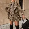 Tvådelt klänning xeasy kvinnor tweed twopiece set pläd vintage office lady dubbel breasted blazer kvinnlig smal hög midje shorts kjol kostym 230227