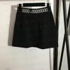 Regatas com letras de strass Conjuntos de vestidos para mulheres sem mangas Colete fashion de alta qualidade Shorts femininos Saias roupas