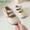 Första vandrare 12-15,5 cm baby första vandrare för våren solid beige bruna småbarn flickor prinsessan klädskor för hem utwalker barnskor 230227