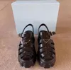 Designers Sandali New Thick Soled Gear Hollow Baotou Ladies brand Casual Heightening One Buckle Roman Tide Shoes Sandalo da spiaggia all'aperto taglia 35-40