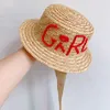 Hattar vår sommar barn pojkar flickor halm flätad hatt strand semester snör upp platt topp utomhus solblock mössa för barn 2023