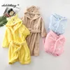 Pajamas الأطفال عيد الميلاد الغزلان رداء الحمام الفتيات الفانيلا بيجاماس طفل الرسوم الكاريكاتورية نوم الالتفاف رداء الأطفال هدية عيد الميلاد للفتاة والفتى 230227