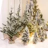 Kerstdecoraties Large Decoration Flocking180cm Pine Cone Snow Tree PE Simulatie raam winkelcentrum