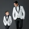 Men's Suits Blazers Fashion Men Suits Groom Tuxedos White Wedding Prom Blazer Sets Father and Boy Costume Homme JacketPants Custom Made 230227