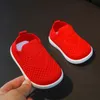 Первые ходоки младенцы повседневная обувь для детей первые ходьбы -рожденные девочки для девочек. Кламешки для дышащих мягких туфлей на открытом воздухе весенняя вязаная ткань 16-21 230227
