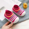 Eerste Walkers Spring Girls Boys Peuter schoenen comfortabele baby casual gaas schoenen niet-slip breien zachte bodem baby first walkers schoenen 230227