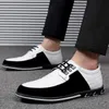 Geklede schoenen Business Casual Dress Shoe Trending lederen schoenen voor heren Lace Up Formele feestschoenen voor mannen Comfortalbe Allmatch Wedding Oxfords R230227