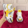 2023 Luksusowe buty Buty platformy Buty żeńskie trenerzy kobiety Sport Sneakers Ladies White Chunky Sneaker Size35-45