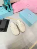 Vrouwen slippers zomer zacht witte zwart grijze mode sandalen shearling slipper platte muller schoenen