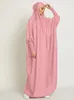 Vêtements ethniques Femmes musulmanes Jilbab Onepiece Robe de prière à capuche Abaya Smocking Manches Islamique Dubaï Saoudien Robe noire Turc Modesty 230227