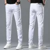 Jeans de jeans masculino Jeans brancos de luxo masculino calças casuais de moda bordada