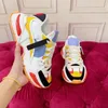 2023 Luksusowe buty Buty platformy Buty żeńskie trenerzy kobiety Sport Sneakers Ladies White Chunky Sneaker Size35-45