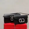 디자이너 가방 여성 숄더 가방 핸드백 기질 럭셔리 브랜드 반짝이는 메신저 백 편지 쇼핑 지갑 작은 사각형 패키지 먼지 봉투