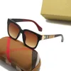 Designer Solglasögon i grossistledet Original Glasögon Strandskydd Utomhusskydd PC Båge Mode Klassisk Dam Speglar för kvinnor och män Skydd Solglasögon Presenter
