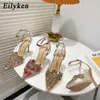 Dress Shoes Eilyken Design Style Crystal PVC Transparante vrouwen Pumps Sexy Stiletto High Heel Buckle Strap Mule Shoes Female SandalsL230227