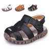 Sandalet boyutu 2136 çocuk ayakkabıları kapalı ayak parmağı toddler erkekler sandalet deri nefes alabilen plaj sanalya infantil çocuklar sandalet yaz Z0225