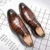 Kleding schoenen octrooi lederen loafers bruiloftsfeestjes schoenen zwarte groene monnik riem casual mode mannen glijden op schoenen m644 r230227