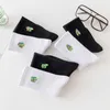 Men's Socks New Embroidery Dinosaur Socks Long Cotton Harajuku White Solid Color Streetwear Korea Style Funny Soft Fashion Men Women Socks Z0227