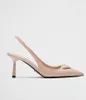 Klänningskor klänning skor kvinnor designer klänning skor sandaler 7 cm kattunge klackar borstade läder slingback pumpar triangel hög klackar läder mule glid lady bröllop