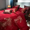 Bedding Sets Luxury Set Size King Tamanho Egito Algodão Capas e fronhas de travesseiros 4/6pcs Cavalo de dourado verde vermelho cinza sólido