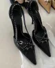 Style Vintage Rivets chaussures à talons hauts femmes mode bout pointu dame mariage mariée noire Mary Jane chaussure