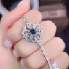 Kedjor som säljer nischdesign Classic Fashion Sapphire Key Necklace Ladies Collarbone Chain Valentine's Day High Luxury Jewelry Gift