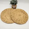 Коврики наборы из 4 круглых тканых полос для обеденного стола Wicker Natural Strail Farmhouse Drulic Charger Plate Plate Plate 230227