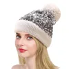 Bonsons de bonnet / crâne Caps Femmes chaudes seau chapeau hiver en tricot en laine tricot épaisse en peluche femelle en laine de laine de laine