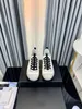 Tasarımcı Calfskin Sıradan Ayakkabı Yansıtıcı Spor Ayakkabıları Vintage Süet Deri Eğitimler Moda Stilist Ayakkabı Patchwork Leisure Shoe Platform Dantel Up Baskı Sabah