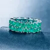 Bröllopsringar Lororana Fashion Jewelry for Women.Romance Emerald Dream Läcker granat Röd välsignelse av ljus Lucience Zircon Ring