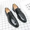 Klänningskor 2023 Italienska klänningsskor män bröllopsfest skor hög kvalitet casual loafer manlig designer platt skor plus storlek 48 zapatos hombre r230227