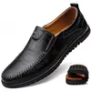 Scarpe eleganti Scarpe da uomo in vera pelle Luxury Brand 2021 Casual Slip on Mocassini formali Mocassini da uomo Scarpe da guida maschili nere italiane R230227