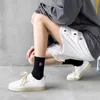 Erkek Çoraplar Yeni Sokak Giyim Spor Çorapları Pamuk Harajuku Komik Siyah Beyaz Pingpong Tenis Nakış Moda Baskısı Uzun Erkek Kadın SOCKS Z0227