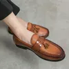 Sukienka buty 2023 Sukienka buty ręcznie robione w stylu Bogue skórzane buty ślubne Men Men Flats Skórzane Oxfords Formalne buty zapatos hombre r230227