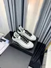 Tasarımcı Calfskin Sıradan Ayakkabı Yansıtıcı Spor Ayakkabıları Vintage Süet Deri Eğitimler Moda Stilist Ayakkabı Patchwork Leisure Shoe Platform Dantel Up Baskı Sabah