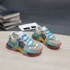 2023 Designer Woman Platform Sneaker schoenen Inspringen Hoge Quaitly Sandaal Top Slipperschoen Canvas Classic Man Trainer Size35-45