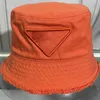 Designer ausgefranste Bucket Hats Caps für Herren Damen Quasten Stickerei Baumwolle Motorhauben Mode Luxus Sonnenschutz Sommer Strand Urlaub Kurzurlaub Kopfbedeckung Pink